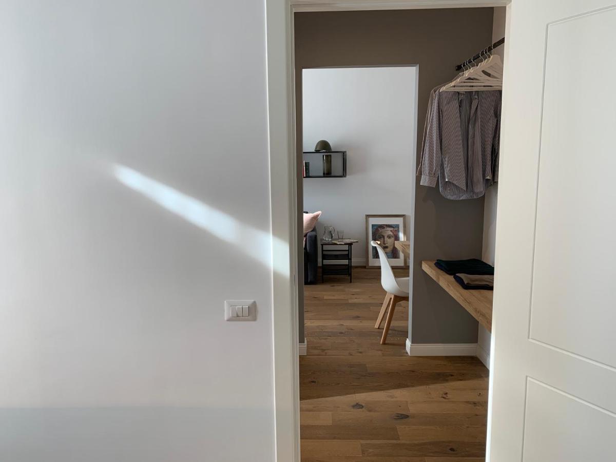 The Quality Apartment Napoli ภายนอก รูปภาพ