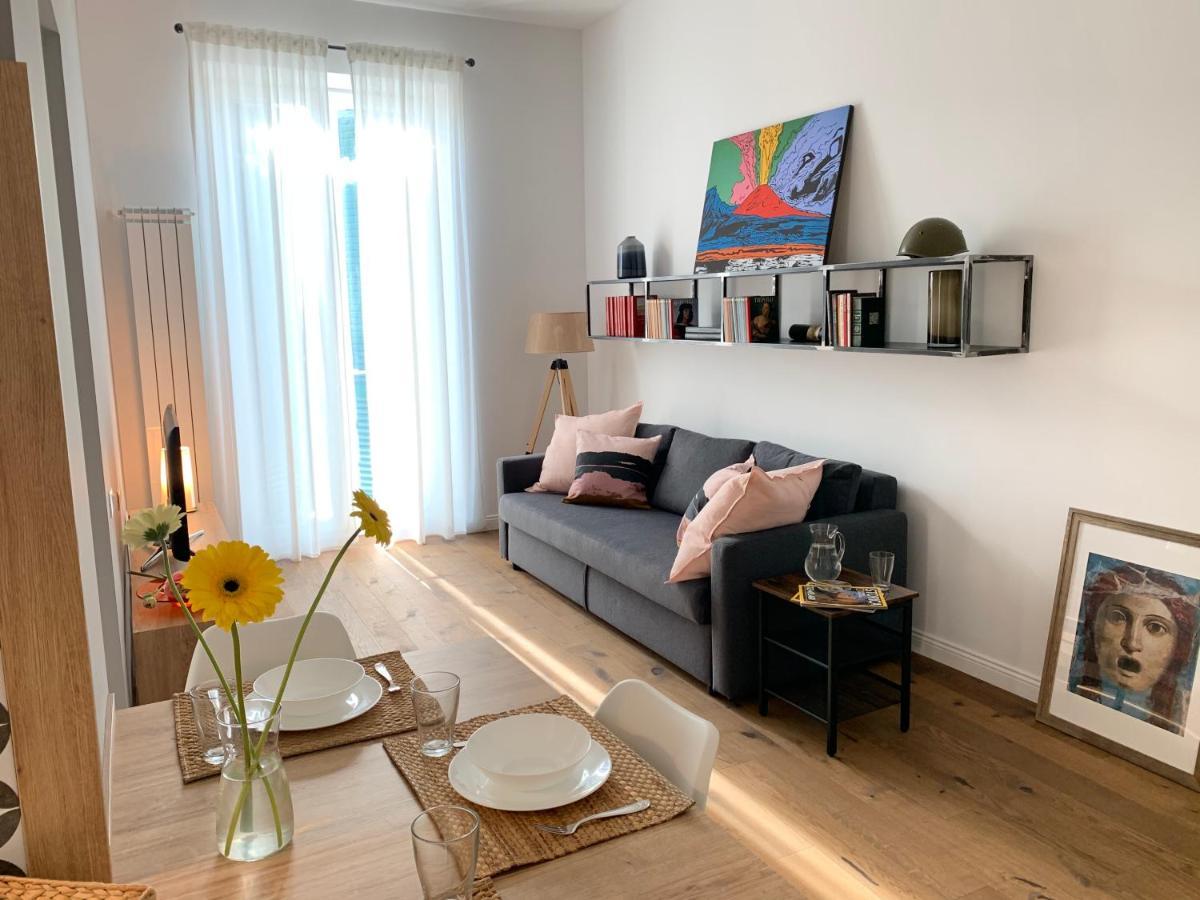 The Quality Apartment Napoli ภายนอก รูปภาพ